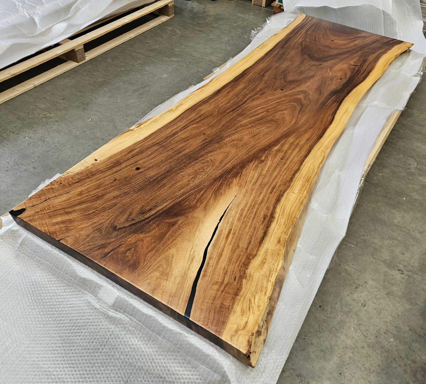Table number 52 (260x90cm)