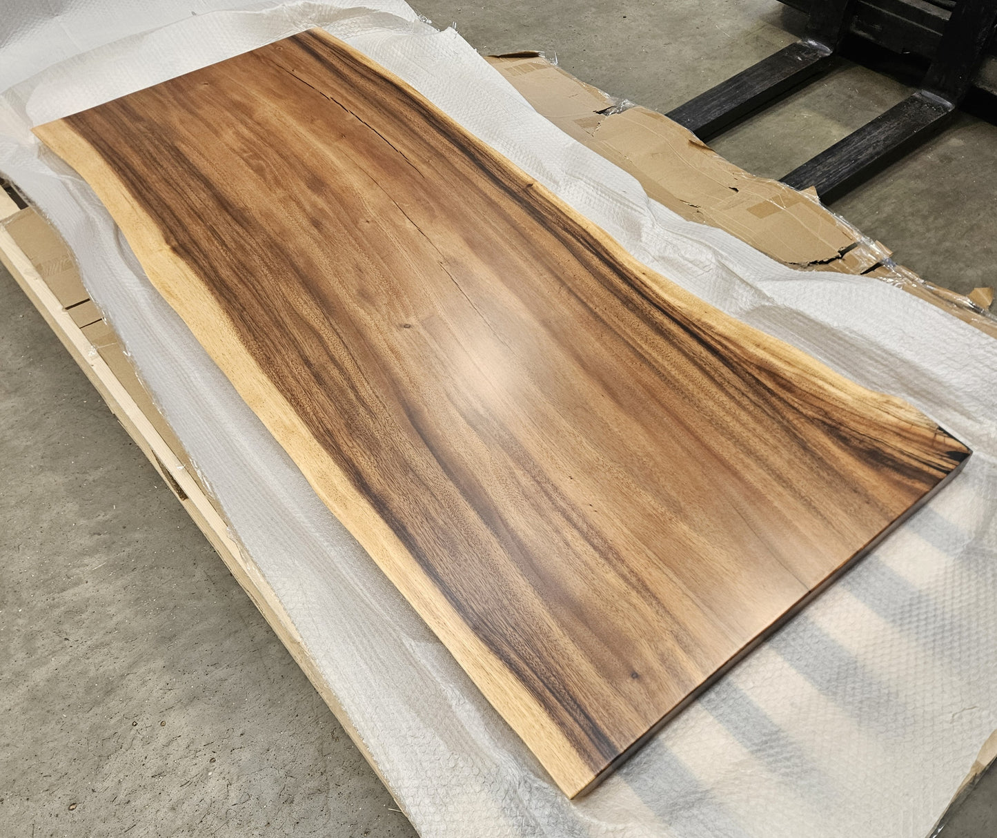 Table number 55 (180x80cm)