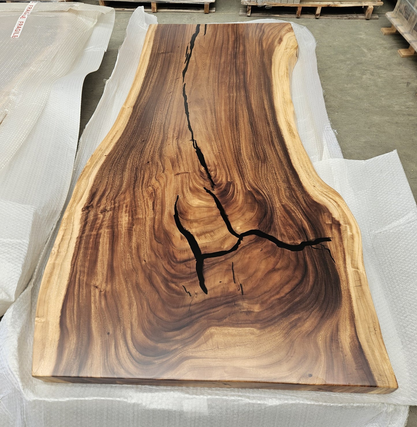 Table number 5 (218x92cm)