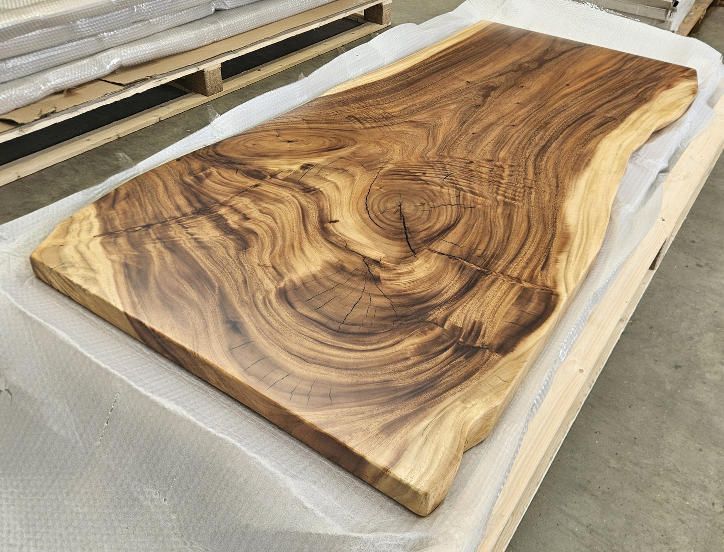 Table number 62 (200x93cm)
