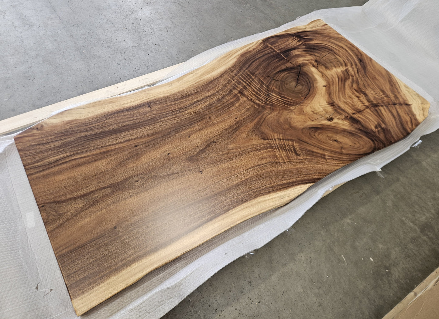 Table number 62 (200x93cm)