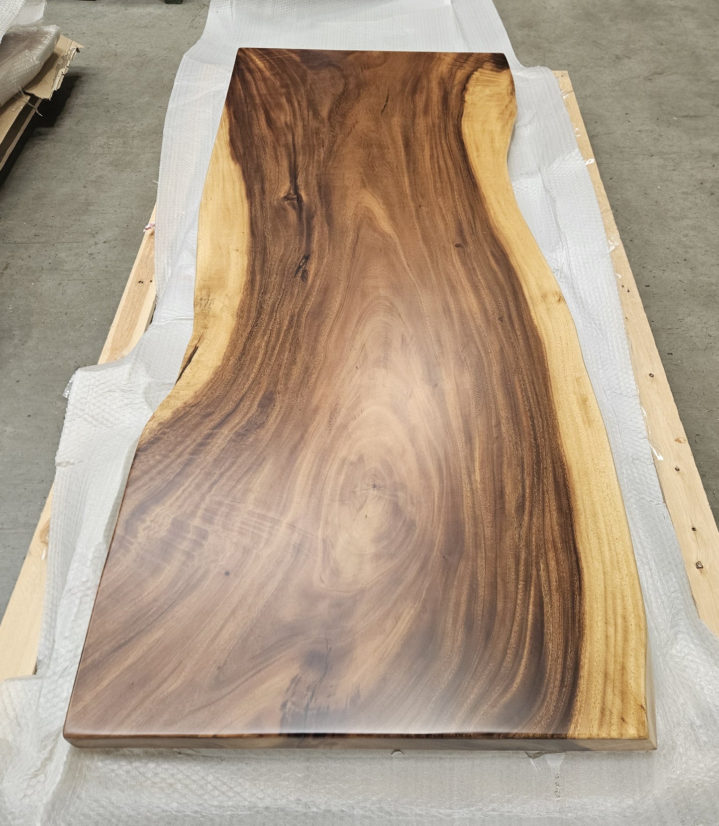 Table number 66 (190x78cm)