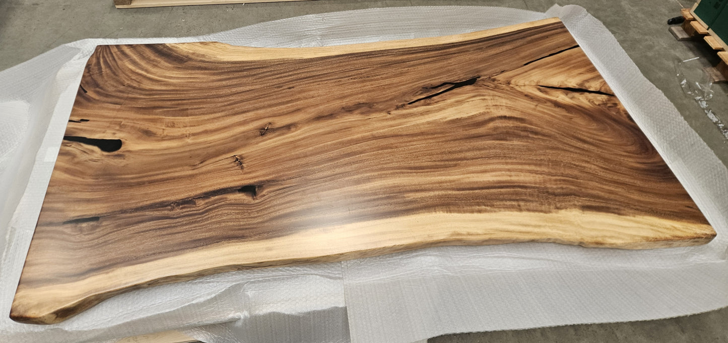 Table number 7 (198x106cm)