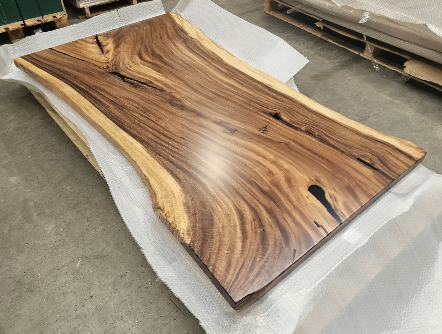 Table number 7 (198x106cm)