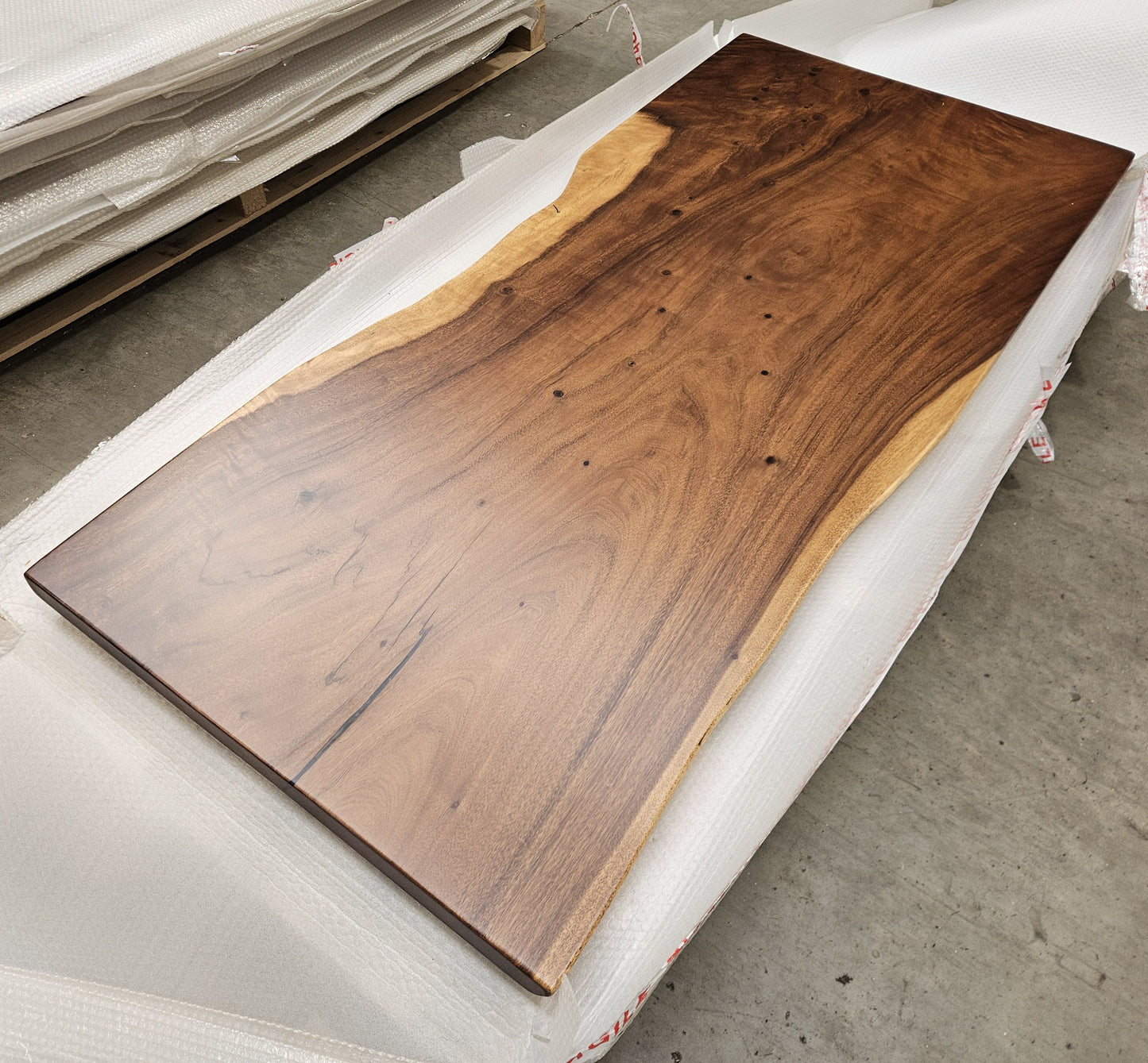 Table number 9 (207x90cm)
