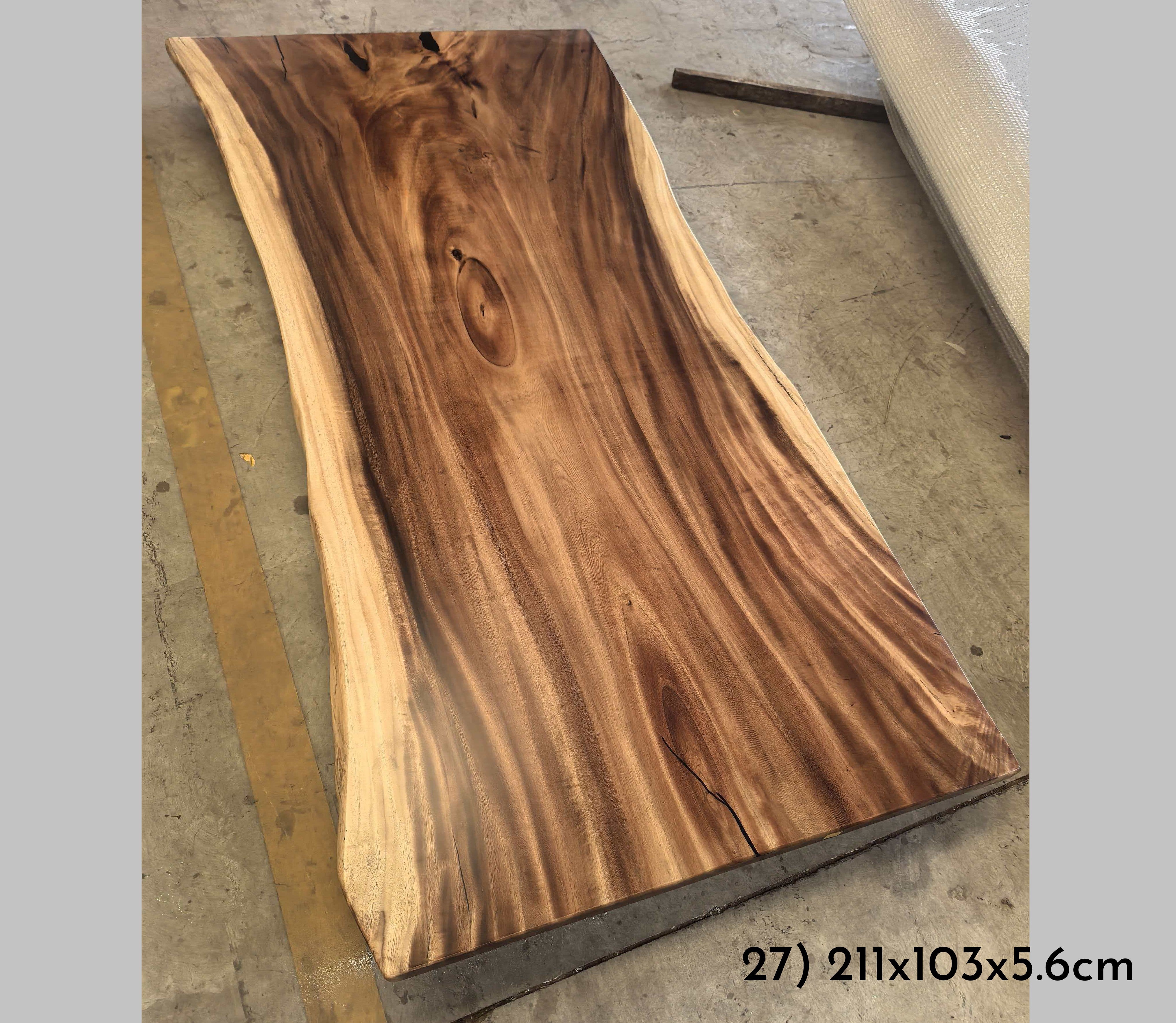 Table number 27 (211x103cm) – Walnut Tables