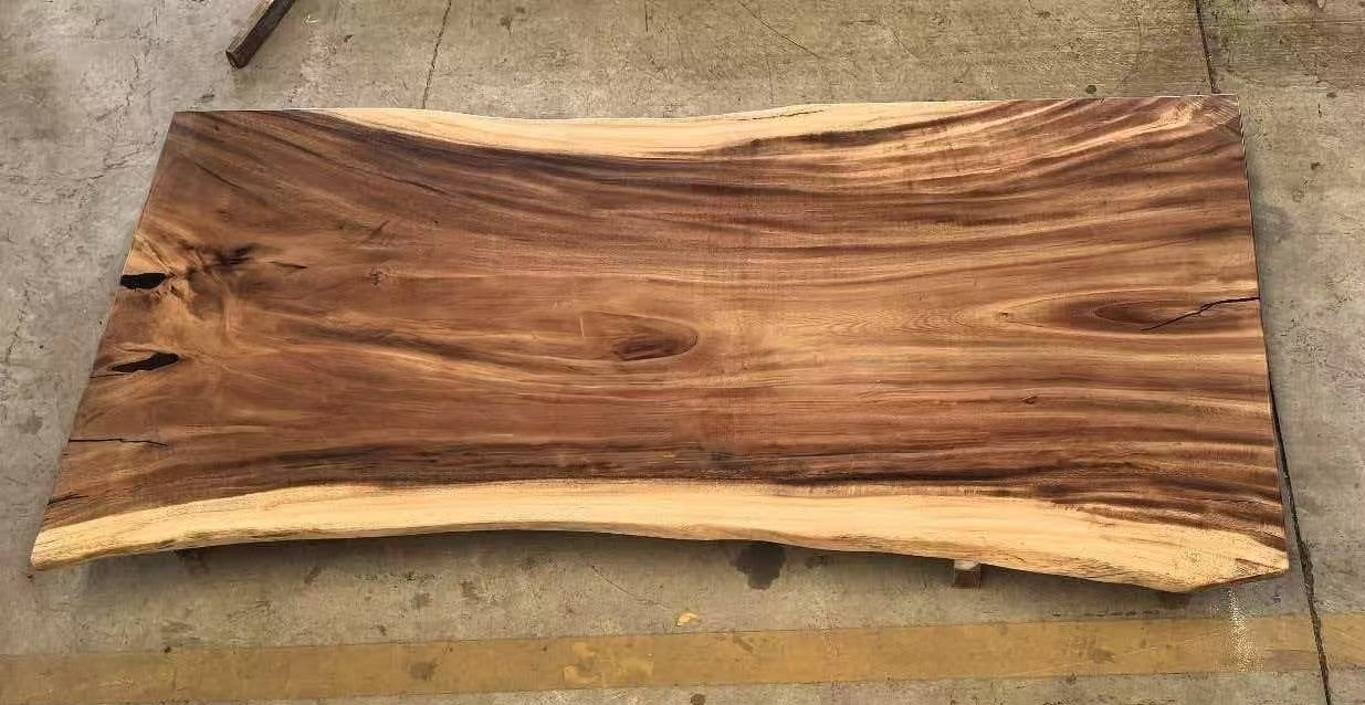 Table number 27 (211x103cm)