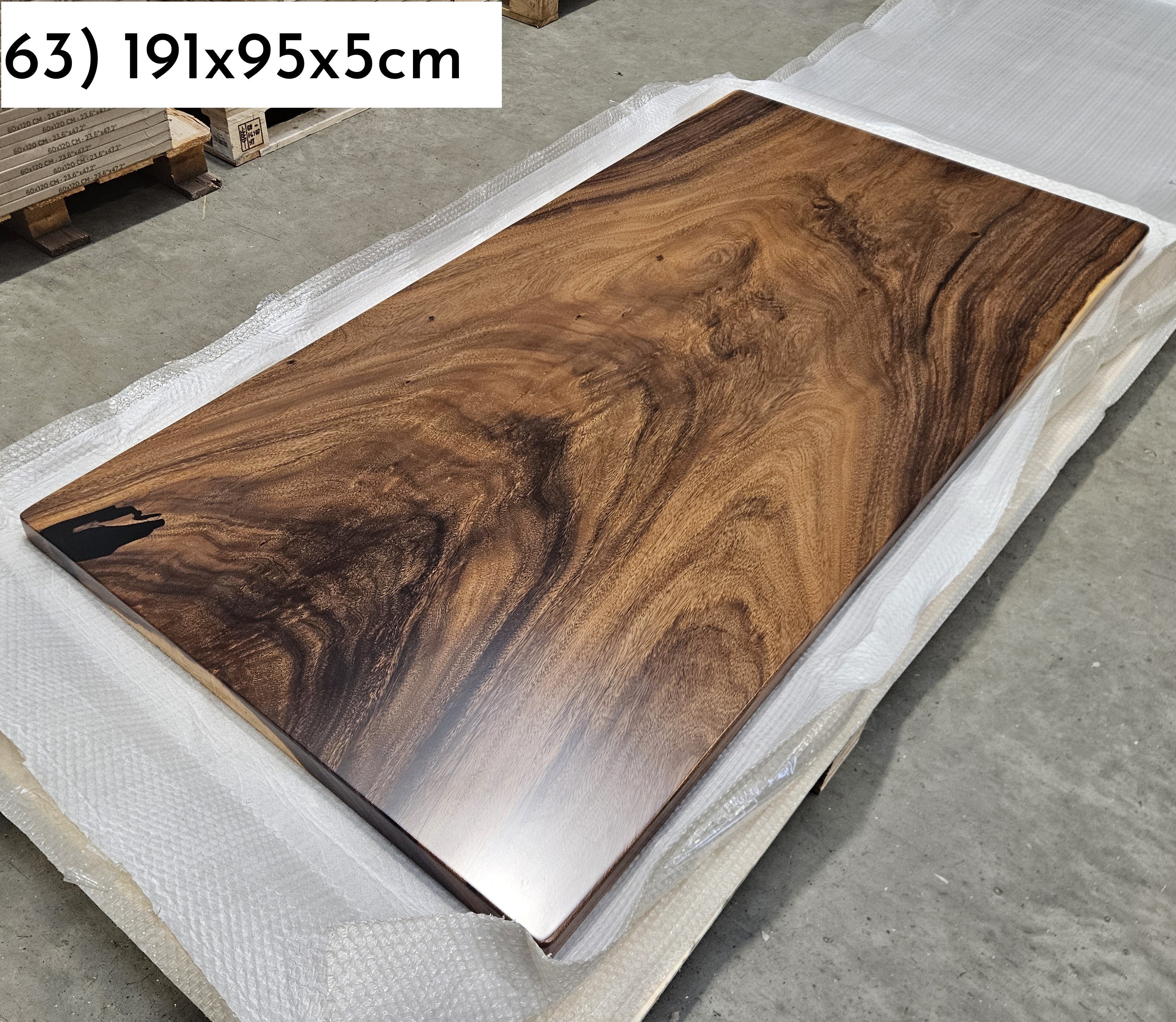 Table number 63 (191x95cm) – Walnut Tables