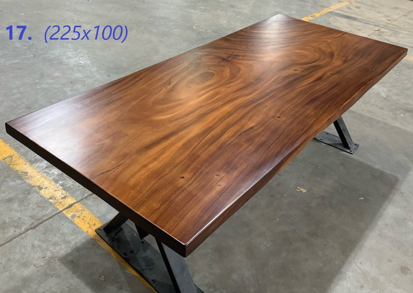 Table number 17 (225x100cm)
