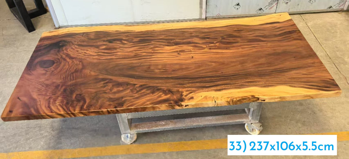 Table number 33 (237x106cm)