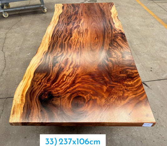 Table number 33 (237x106cm)