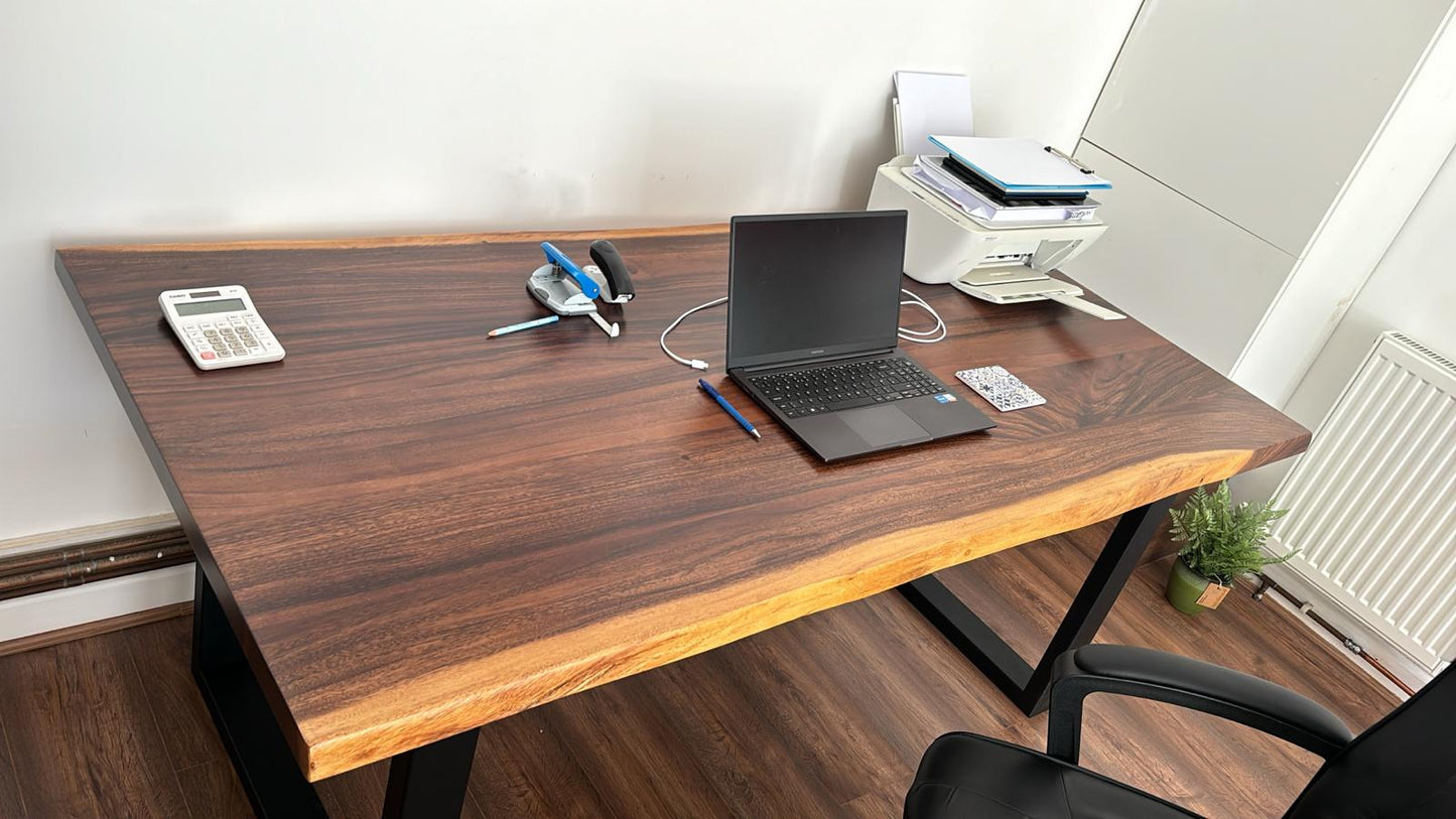 Plank Walnut Table 180x90cm