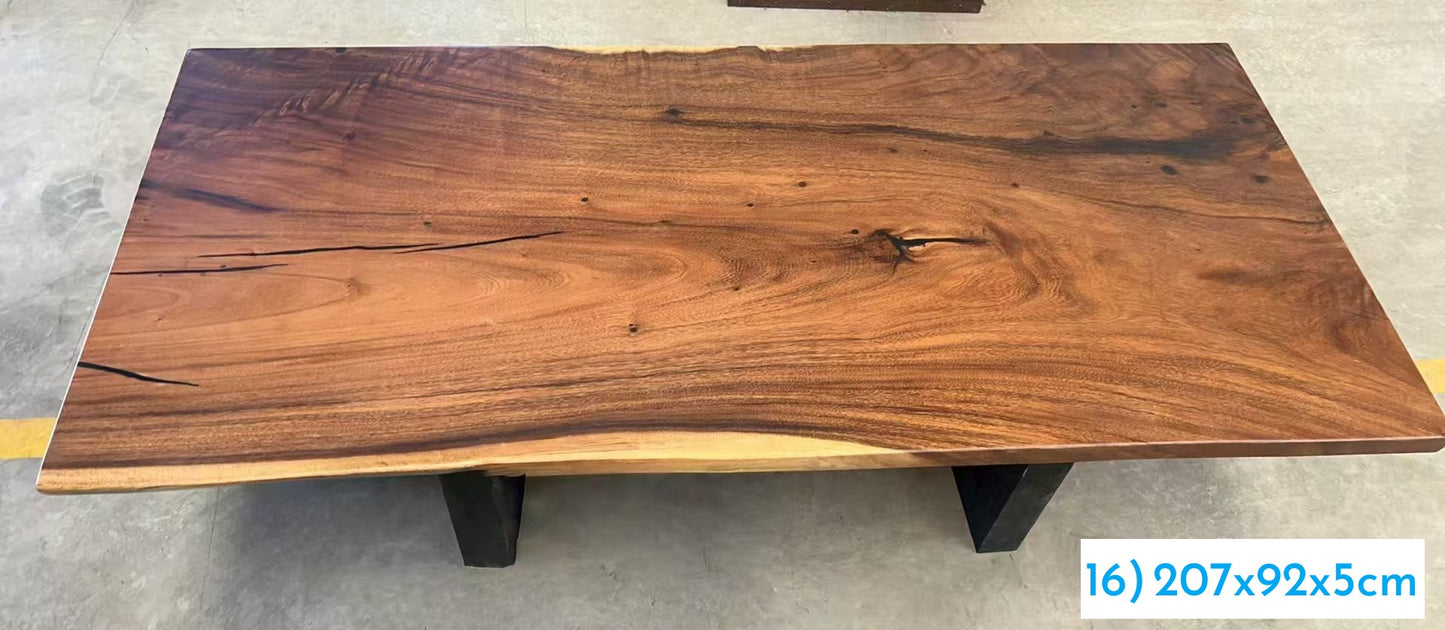 Table number 16 (207x92cm)