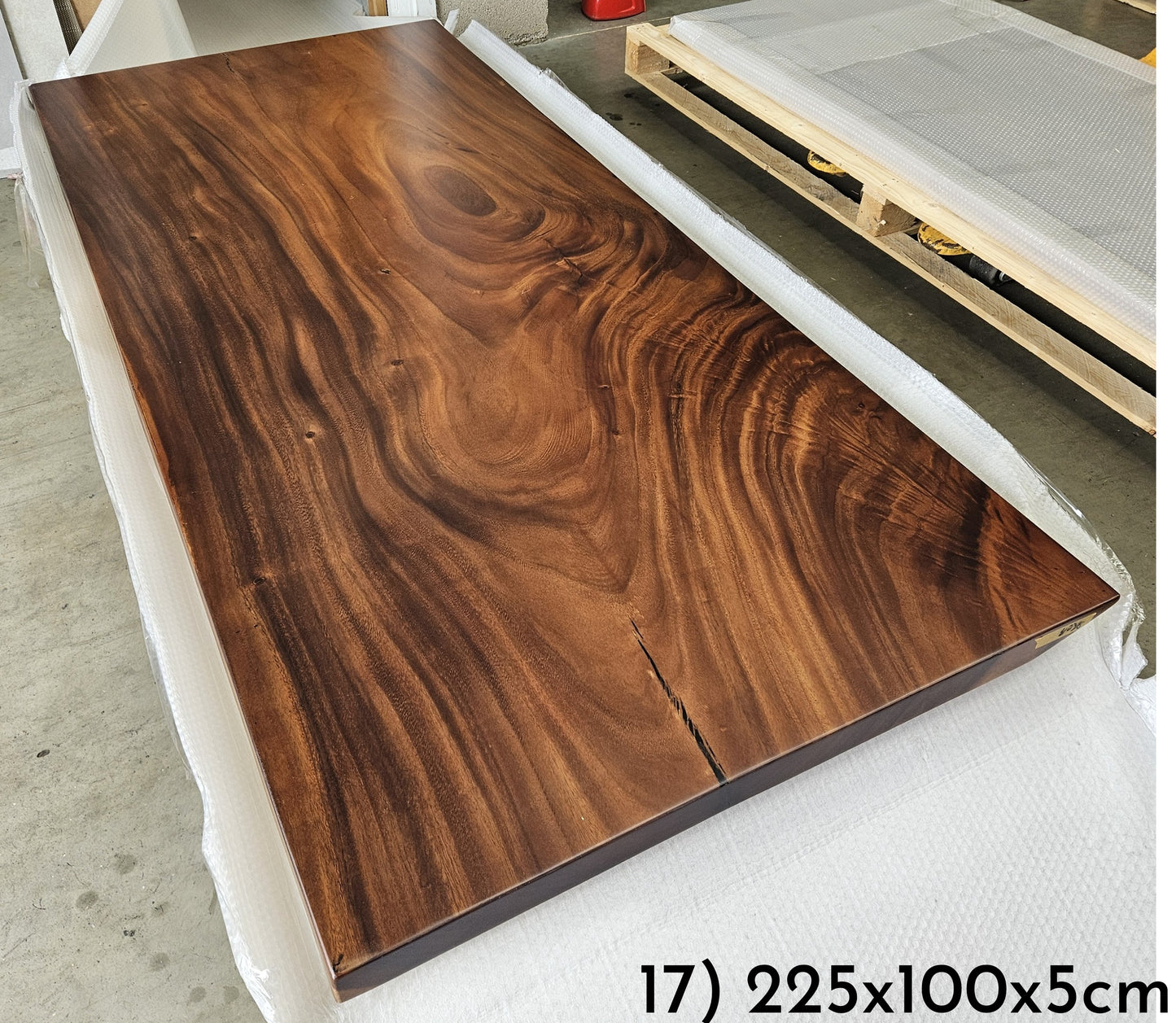 Table number 17 (225x100cm)